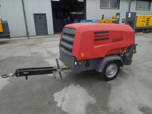 KOMPRESOR-ATLAS-COPCO-XAS88-5-2m3-2016r