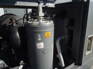 KOMPRESOR-ATLAS-COPCO-XAHS186-10-50m3-12BAR-2014r-Moc-kW-104-kW