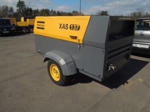 KOMPRESOR-ATLAS-COPCO-XAS137-8-00m3-2008r-Kod-producenta-ATLAS-COPCO