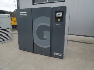 SPREZARKA-SRUBOWA-ATLAS-COPCO-GA45-45Kw