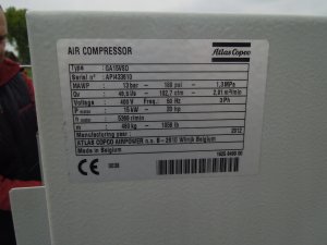 SPREZARKA-SRUBOWA-ATLAS-COPCO-GA15VSD-15Kw-2012r-Typ-kompresor-olejowy