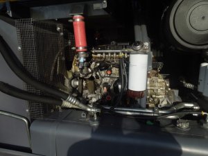KOMPRESOR-ATLAS-COPCO-XAMS367-8-6BAR-2015r-20m3-Cisnienie-maksymalne-12-8-bar