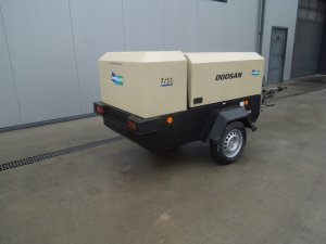 KOMPRESOR-DOOSAN-7-51-5-10m3-2014r