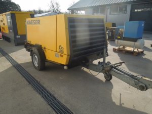 KOMPRESOR-KAESER-M122-9-5m3-10BAR-OSUSZACZ-2014r-Model-M122