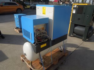 KOMPRESOR-SRUBOWY-ALUP-4Kw-10BAR-2014r-KOMPLET-Kod-producenta-NIEMCY