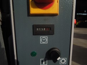 KOMPRESOR-SRUBOWY-CREEMERS-RCA-2-2kw-2020r-Moc-2-2-kW