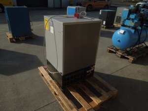 KOMPRESOR-SRUBOWY-CREEMERS-RCA-2-2kw-2020r-Kod-producenta-Creemers