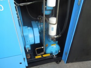 SPREZARKA-SRUBOWA-BOGE-S40-30KW-Marka-Boge