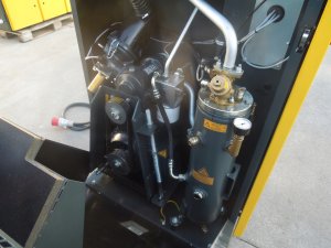 KOMPRESOR-SRUBOWY-KAESER-SK25SFC-15Kw-FALOWNIK-Marka-Kaeser