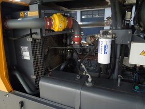 KOMPRESOR-ATLAS-COPCO-XAHS237-12BAR-2012r-14m3-min-OSUSZACZ-Moc-128-kW