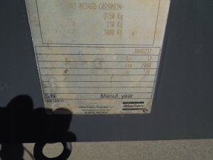 KOMPRESOR-ATLAS-COPCO-XAHS237-12BAR-2012r-14m3-min-OSUSZACZ-Moc-silnika-172-KM