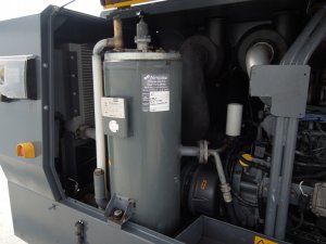 KOMPRESOR-ATLAS-COPCO-XAHS237-12BAR-2012r-14m3-Cisnienie-maksymalne-12-bar
