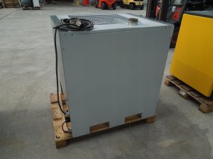 OSUSZACZ-ZIEBNICZY-ATLAS-COPCO-FD245-14-70m3-12r-Zawiera-baterie-nie