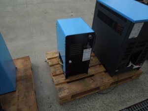OSUSZACZ-ZIEBNICZY-BOGE-DS4-2-0-40m3-min-16rok-Zawiera-baterie-nie