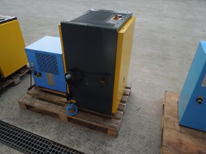 OSUSZACZ-ZIEBNICZY-KAESER-TB19-2-10m3-min-2011r-Kod-producenta-Kaeser