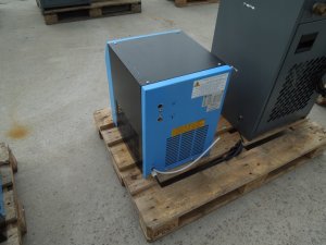 OSUSZACZ-ZIEBNICZY-POWER-SYSTEM-PSAD20-0-33m3-min-2013r-Zawiera-baterie-nie