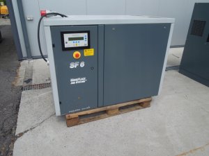 SPREZARKA-BEZOLEJOWA-SPIRALNA-ATLAS-COPCO-SF6-5-9Kw-620L-min