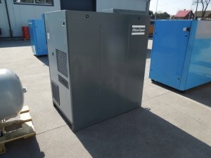 SPREZARKA-SRUBOWA-ATLAS-COPCO-GA22VSDFF-22Kw-FALOWNIK-OSUSZACZ-Kod-producenta-Atlas-Copco