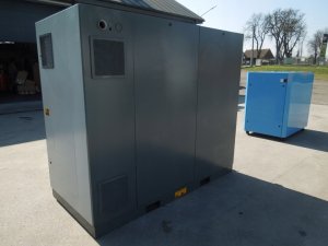 SPREZARKA-SRUBOWA-ATLAS-COPCO-GA75VSDFF-75Kw-FALOWNIK-OSUSZACZ-2015r-Kod-producenta-BELGIA