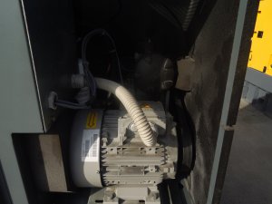 SPREZARKA-SRUBOWA-ATLAS-COPCO-GX7FF-7-5Kw-KOMPLET-Marka-bez-marki