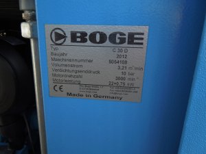 SPREZARKA-SRUBOWA-BOGE-C30-22KW-3-20m3-min-2012r-Model-C30