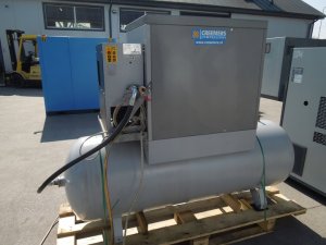KOMPRESOR-SRUBOWY-CREEMERS-RCA7-5-7-5kw-ZBIORNIK-500L-OSUSZACZ-2017r-Kod-producenta-Creemers