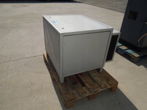 KOMPRESOR-SRUBOWY-CREEMERS-7-5kw-1000L-min-Kod-producenta-CR