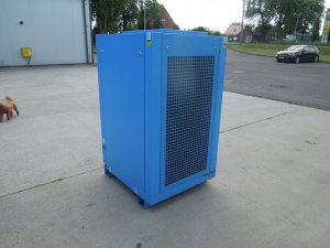 KOMPRESOR-SRUBOWY-EKOMAK-22Kw-3-7m3-MIN-Kod-producenta-1111