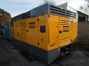Kompresor-przewozny-ATLAS-COPCO-XRYS577-maszyna-z-chlodnica-koncowa-35BAR-Kod-producenta-8152104021