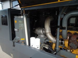 Kompresor-przewozny-ATLAS-COPCO-XAHS-236-12BAR-Cisnienie-maksymalne-10-bar