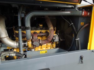 Kompresor-przewozny-ATLAS-COPCO-XAHS-236-12BAR-Pojemnosc-zbiornika-200-l