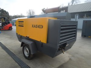 Kompresor-przewozny-ATLAS-COPCO-XAS186-maszyna-z-chlodnica-koncowa-Marka-Atlas-Copco