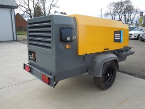 KOMPRESOR-ATLAS-COPCO-XAVS186-11-4m3-MIN-14BAR-2016r-OSUSZACZ-Kod-producenta-ATLAS-COPCO