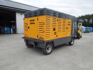 Kompresor-przewozny-ATLAS-COPCO-XRHS366-maszyna-z-chlodnica-koncowa-20BAR-EAN-GTIN-8024900751888