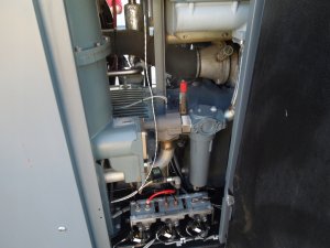 SPREZARKA-BEZOLEJOWA-ATLAS-COPCO-ZT90VSDFF-90Kw-2017r-Model-ZT90VSDFF