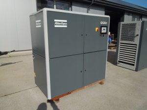 SPREZARKA-SRUBOWA-ATLAS-COPCO-GA30FF-30Kw-OSUSZACZ