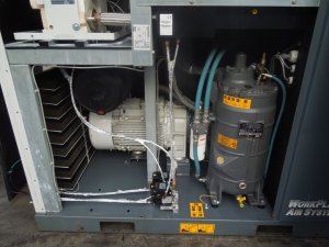 SPREZARKA-SRUBOWA-ATLAS-COPCO-GA45VSDFF-45Kw-2017r-Model-GA45VSDFF