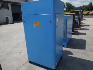 SPREZARKA-SRUBOWA-BOGE-C30-22KW-2012r-maszyna-z-FALOWNIKIEM-I-WYMIENNIKIEM-EAN-GTIN-5907530979996