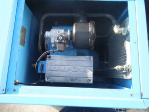 SPREZARKA-SRUBOWA-BOGE-C9-7-5KW-Marka-Kraft-Dele