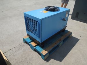 SPREZARKA-SRUBOWA-BOGE-C9LFR-7-5KW-2016r-MASZYNA-Z-FALOWNIKIEM-EAN-GTIN-5906150861421