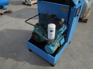 SPREZARKA-SRUBOWA-BOGE-S15-11KW-10BAR-1-45m3-min-Kod-producenta-BOGE