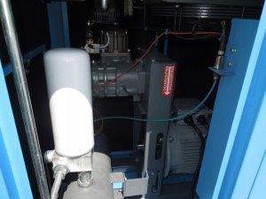 SPREZARKA-SRUBOWA-BOGE-S18ECO-18-5KW-2021r-FALOWNIK-Kod-producenta-SPREZARKA-SRUBOWA-BOGE-S18-ECO-18-5KW-2021r