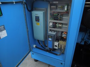 SPREZARKA-SRUBOWA-BOGE-SLF61-45KW-FALOWNIK-2011r-Marka-Boge