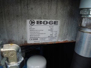 SPREZARKA-SRUBOWA-BOGE-SLF61-45KW-FALOWNIK-2011r-Model-SLF61