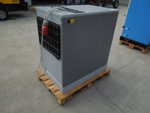 KOMPRESOR-SRUBOWY-CREEMERS-RCB11-10-11kw-2015r-EAN-GTIN-9004853115479