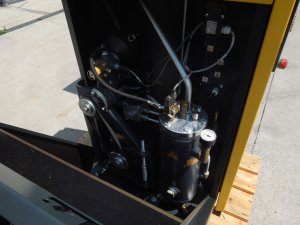 KOMPRESOR-SRUBOWY-KAESER-SM9-5-5Kw-2016r-Kod-producenta-SM9