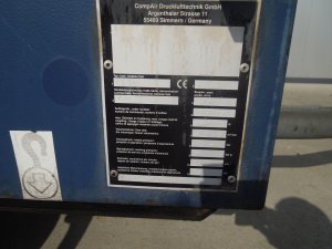 KOMPRESOR-COMPAIR-C42-4-20m3-Min-Typ-kompresor-olejowy