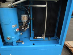 KOMPRESOR-SRUBOWY-ALUP-ALMIG-FLEX-15-15Kw-OSUSZACZ-Model-ALMIG-FLEX