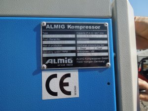 KOMPRESOR-SRUBOWY-ALMIG-5-5KW-NA-ZBIORNIKU-270L-Model-VARIO