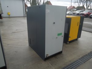 SPREZARKA-SRUBOWA-ATLAS-COPCO-GA26VSDFF-26Kw-FALOWNIK-OSUSZACZ-2016r-Marka-Kraft-Dele